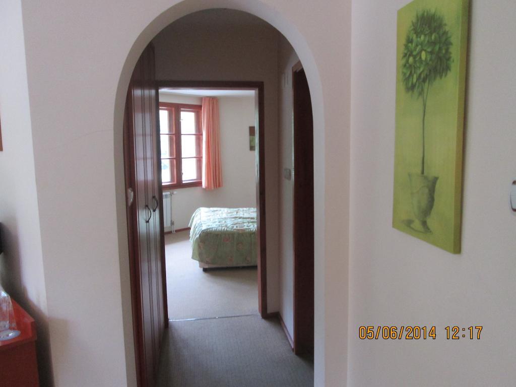 Fisherman'S Hut Family Hotel Beden 객실 사진